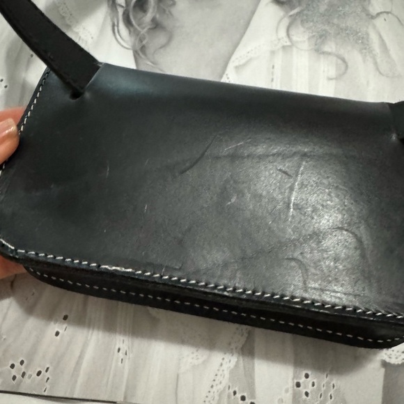 New - Banana Republic leather belt bag can wear as bum bag or as a belt alone. - Picture 2 of 4
